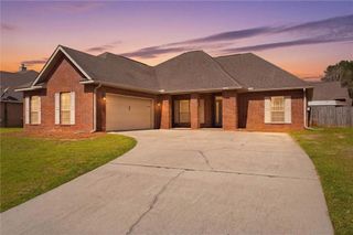 10320 Ronnie Byrd S Lane, Semmes, AL 36575