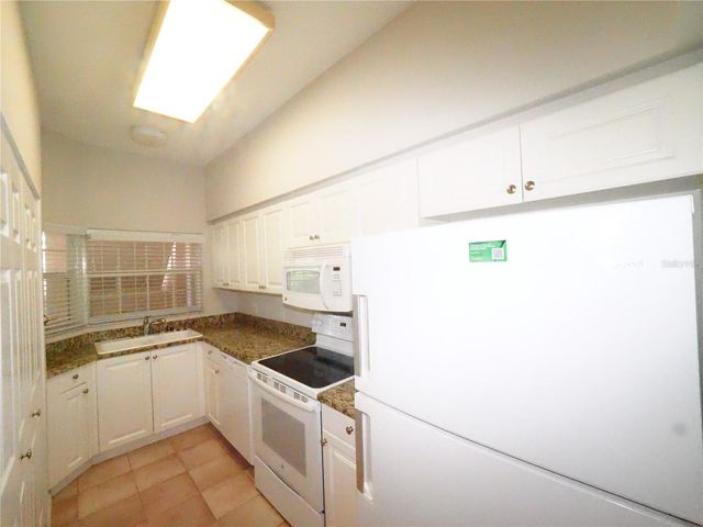 4252 CENTRAL SARASOTA PARKWAY 413, Sarasota, FL 34238