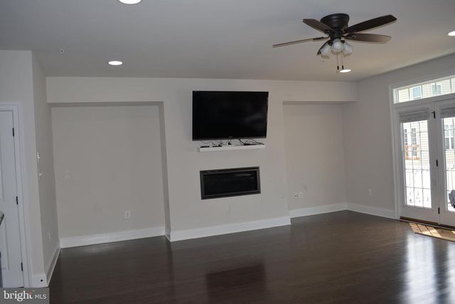 847 STONECLIFFE RD, Malvern, PA 19355