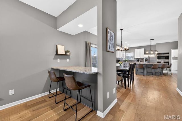 564 Oakwood Drive, Fenton, MO 63026