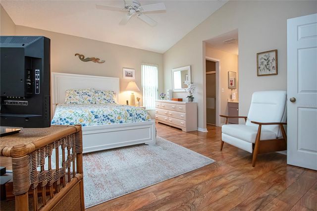 702 STAFFORDSHIRE LANE 22, Sun City Center, FL 33573