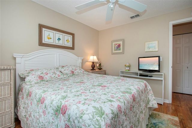 702 STAFFORDSHIRE LANE 22, Sun City Center, FL 33573