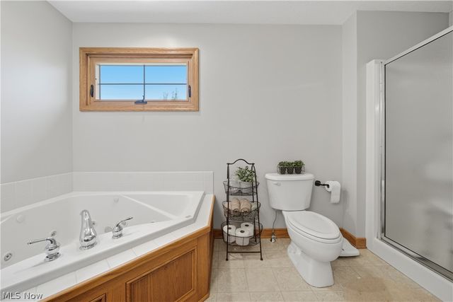 3530 Lamb Circle NW, North Canton, OH 44720
