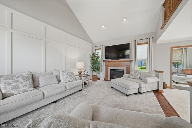 3530 Lamb Circle NW, North Canton, OH 44720