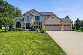 3530 Lamb Circle NW, North Canton, OH 44720