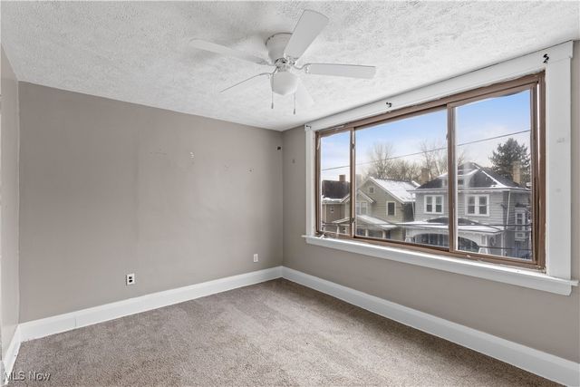 840 Hanover Street, Martins Ferry, OH 43935