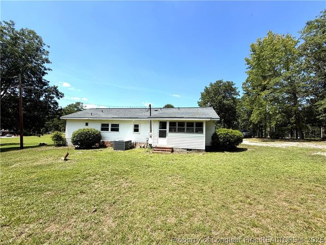 8007 Overhills Road, Spring Lake, NC 28390