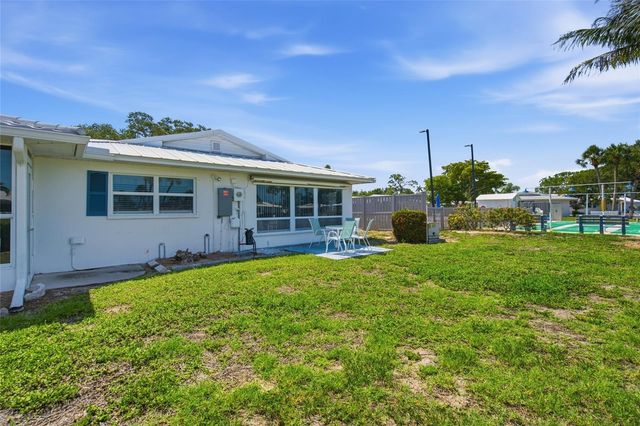 402 KETCH WAY 402, Nokomis, FL 34275