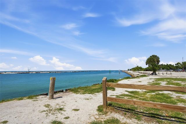 402 KETCH WAY 402, Nokomis, FL 34275
