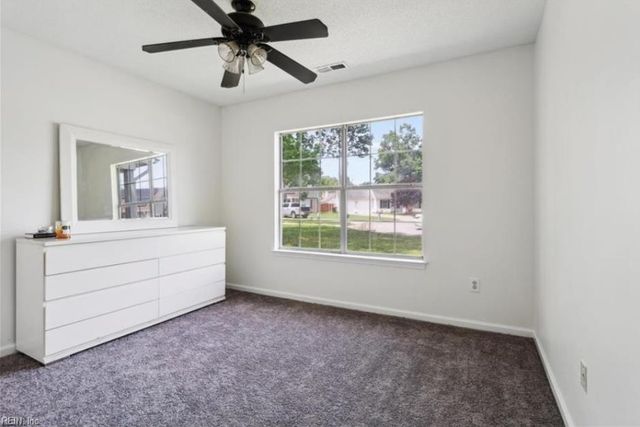 1246 Woods WAY, Chesapeake, VA 23323