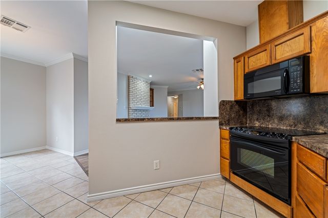 13661 Teague 22, Corpus Christi, TX 78410