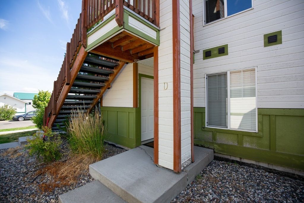 1120 Longbow Lane 2, Bozeman, MT 59718