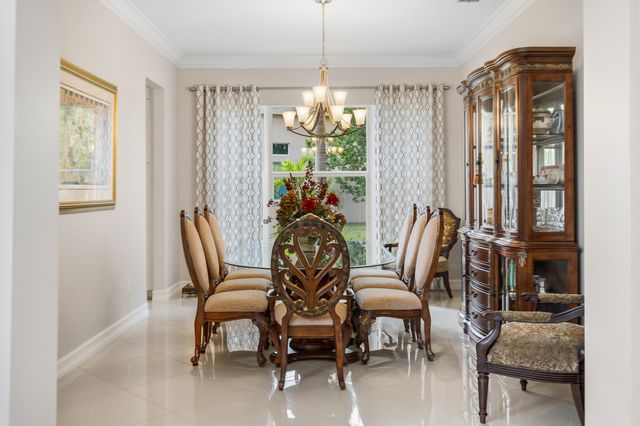 7727 Maywood Crest Drive, Palm Beach Gardens, FL 33412