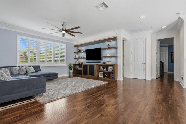 7727 Maywood Crest Drive, Palm Beach Gardens, FL 33412