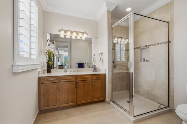 7727 Maywood Crest Drive, Palm Beach Gardens, FL 33412