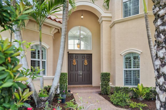 7727 Maywood Crest Drive, Palm Beach Gardens, FL 33412