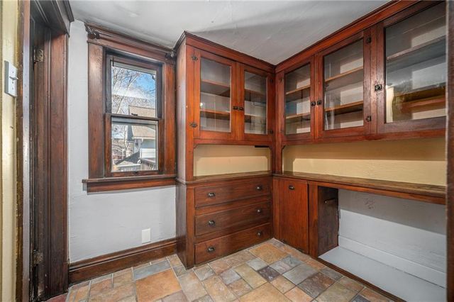 3953 Wyoming Street, Kansas City, MO 64111