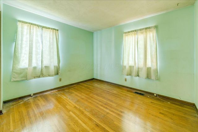 913 Roosevelt Court, Newark, OH 43055