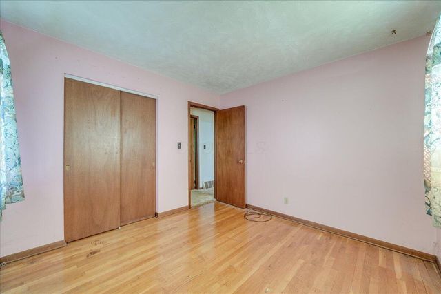 913 Roosevelt Court, Newark, OH 43055