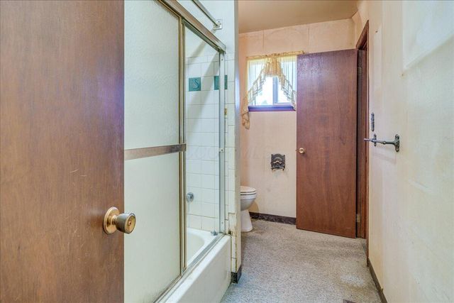 913 Roosevelt Court, Newark, OH 43055