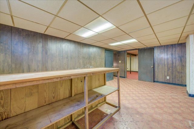 913 Roosevelt Court, Newark, OH 43055