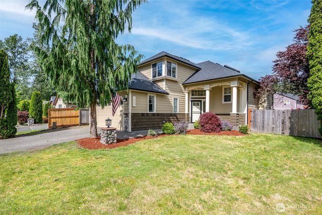 16927 121st Avenue E, Puyallup, WA 98374