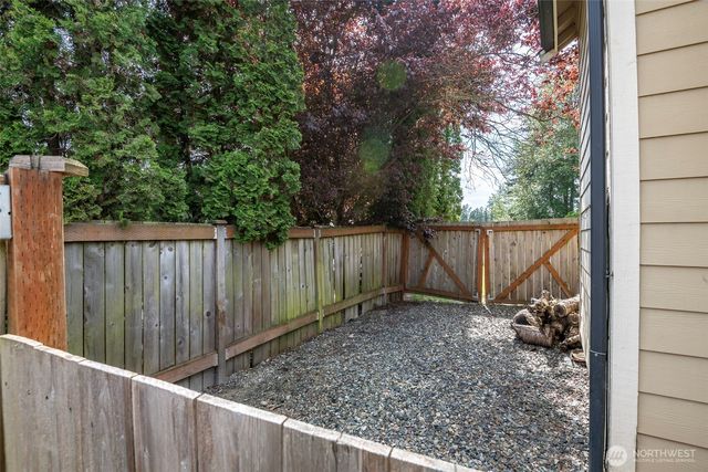 16927 121st Avenue E, Puyallup, WA 98374