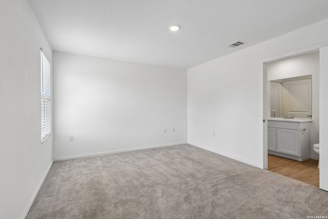5750 Repeating Way, Von Ormy, TX 78073