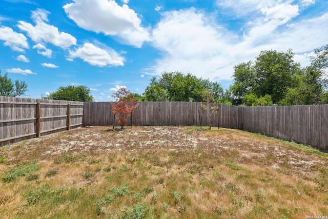 5750 Repeating Way, Von Ormy, TX 78073