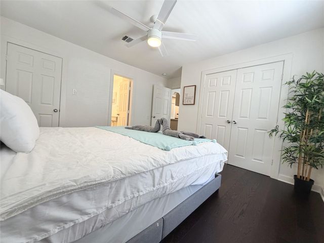 218 W 15th Street N, Houston, TX 77008