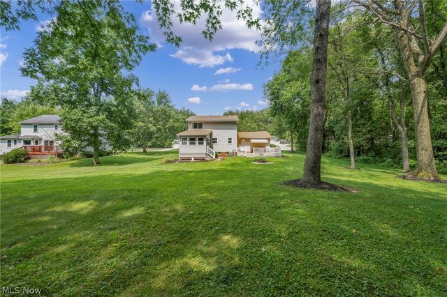 2322 Westport Drive, Akron, OH 44312