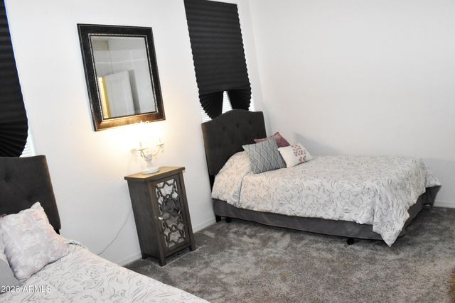 1821 E BERNIE Lane 107, Gilbert, AZ 85295