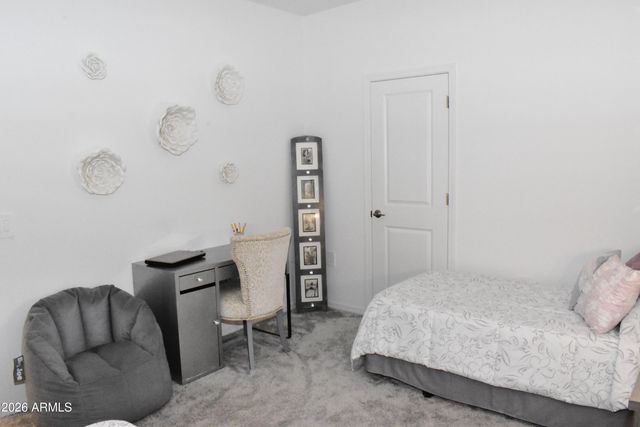 1821 E BERNIE Lane 107, Gilbert, AZ 85295