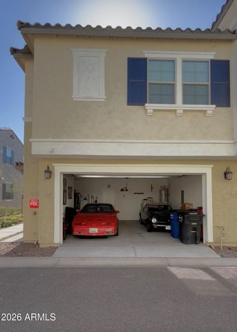 1821 E BERNIE Lane 107, Gilbert, AZ 85295