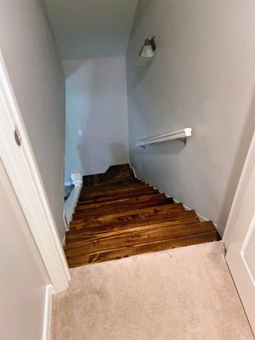 32 Woodland Court, Jacksonville, AR 72076