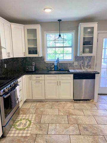 32 Woodland Court, Jacksonville, AR 72076