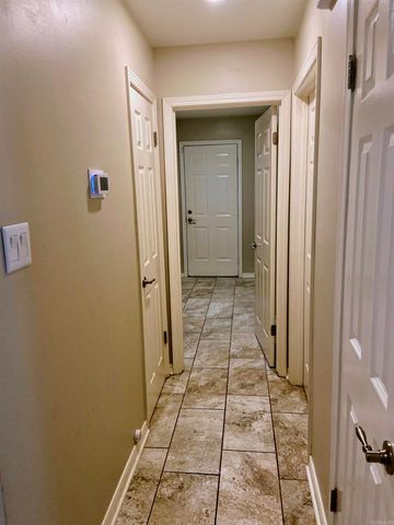 32 Woodland Court, Jacksonville, AR 72076