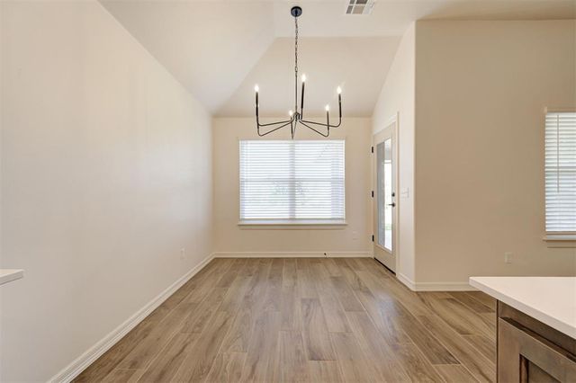 11917 NW 120th Street, Yukon, OK 73099