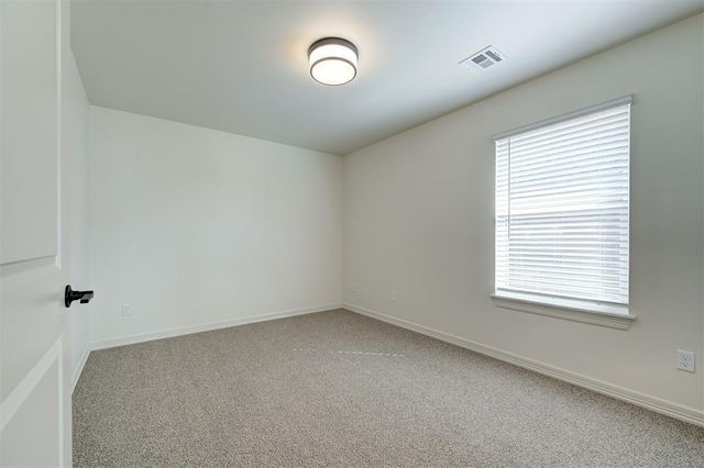 11917 NW 120th Street, Yukon, OK 73099