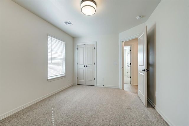 11917 NW 120th Street, Yukon, OK 73099