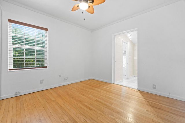 609 NE 9th Ave, Fort Lauderdale, FL 33304