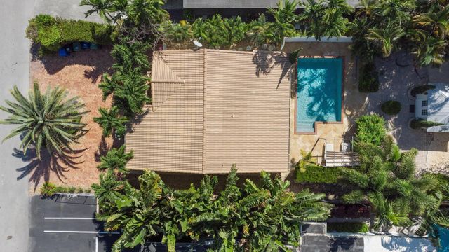 609 NE 9th Ave, Fort Lauderdale, FL 33304