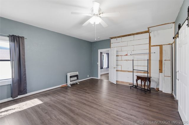 1613 E 9th Street, Okmulgee, OK 74447