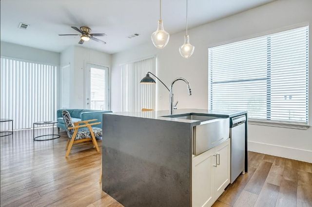 1508 Blodgett Street 609, Houston, TX 77004