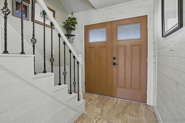 1712 Valley Road, Sapulpa, OK 74066