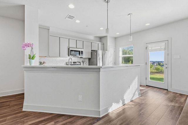2260 Local Rebel LOOP, Leander, TX 78641