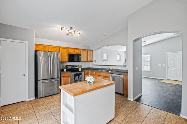 21962 W COCOPAH Street, Buckeye, AZ 85326