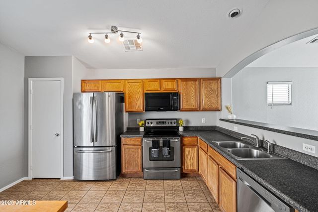 21962 W COCOPAH Street, Buckeye, AZ 85326