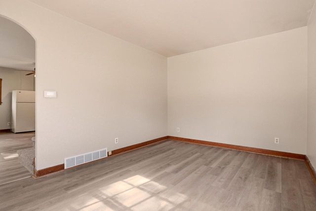 2737 Hamilton STREET, La Crosse, WI 54603