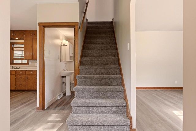 2737 Hamilton STREET, La Crosse, WI 54603